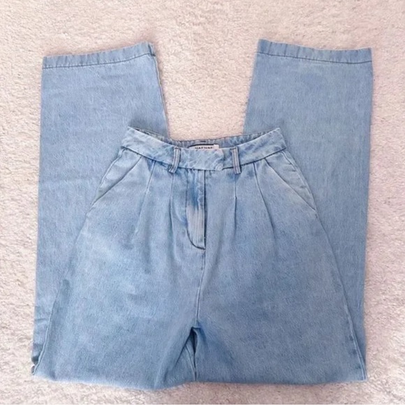 EUC- NAF NAF Super high waist Heavy Straight leg mom Jeans - Picture 4 of 7